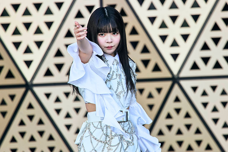 WHITE SCORPION、3日間連続開催のフリーライブ初日・第1部より