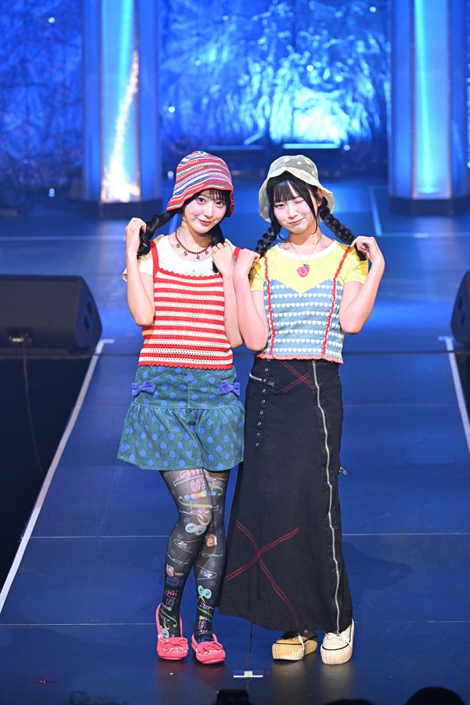 『Zipper×NIG FES–LIVE＆FASHION SHOW–』より綾瀬ことりと遠藤莉乃