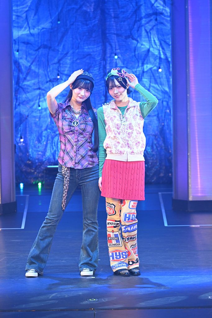 『Zipper×NIG FES–LIVE＆FASHION SHOW–』より佐藤莉華と吉川海未