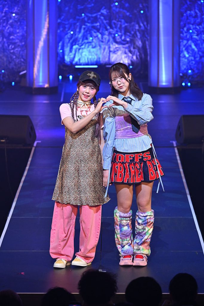 『Zipper×NIG FES–LIVE＆FASHION SHOW–』より藤崎未来と佐々木楓菜