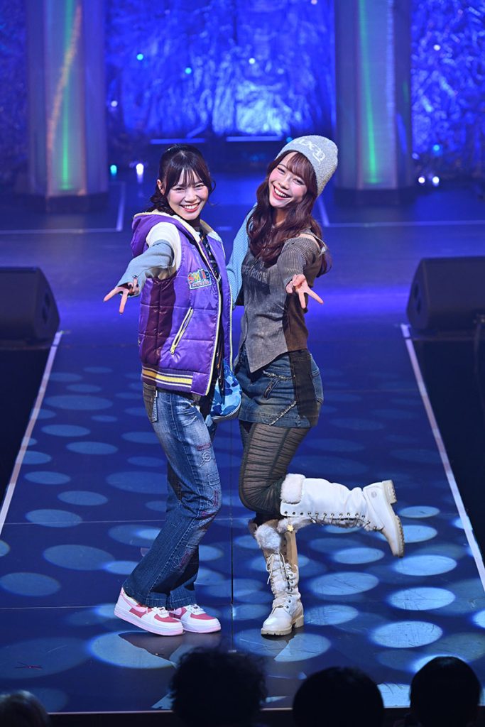 『Zipper×NIG FES–LIVE＆FASHION SHOW–』より高梨結と齋藤有紗