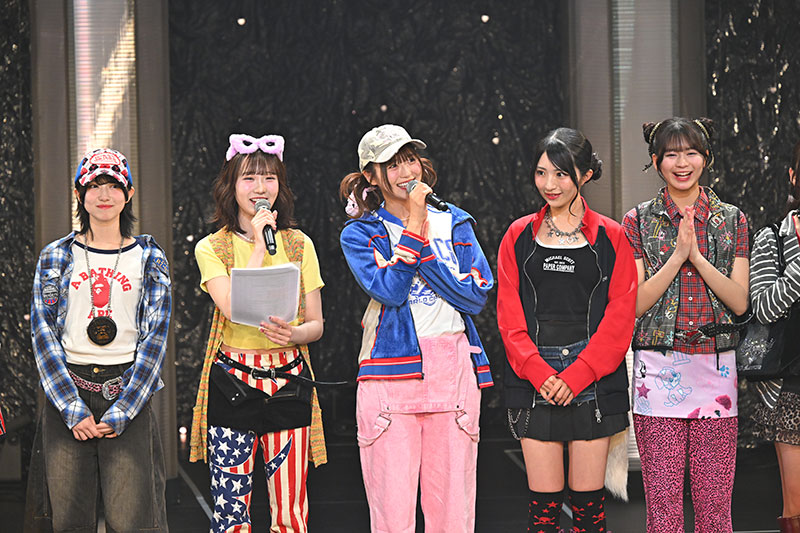 『Zipper×NIG FES–LIVE＆FASHION SHOW–』より