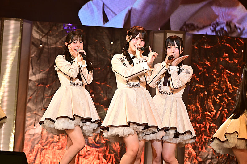 『Zipper×NIG FES–LIVE＆FASHION SHOW–』よりRain Treeのライブステージ