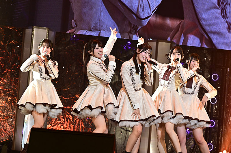 『Zipper×NIG FES–LIVE＆FASHION SHOW–』よりRain Treeのライブステージ