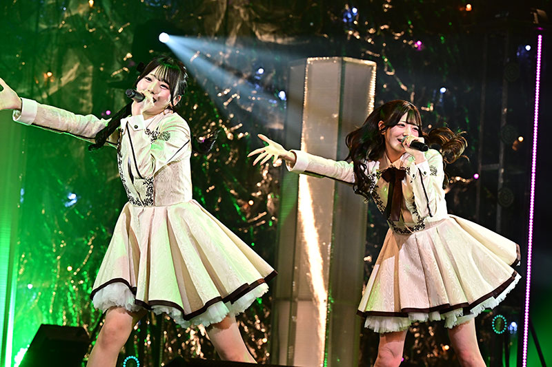 『Zipper×NIG FES–LIVE＆FASHION SHOW–』よりRain Treeのライブステージ