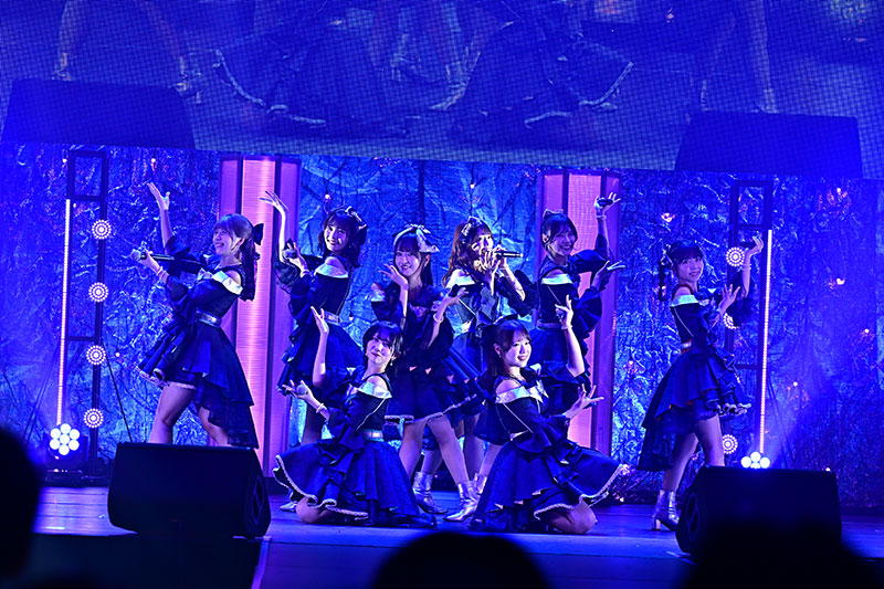 『Zipper×NIG FES–LIVE＆FASHION SHOW–』よりラフ×ラフのライブステージ