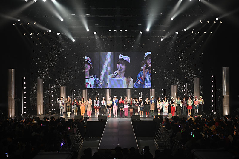 『Zipper×NIG FES–LIVE＆FASHION SHOW–』より