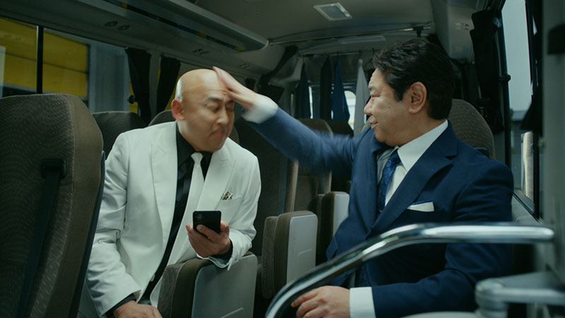 「錦鯉」が出演する“ご当地モバイル”「hokumo」新TVCMより