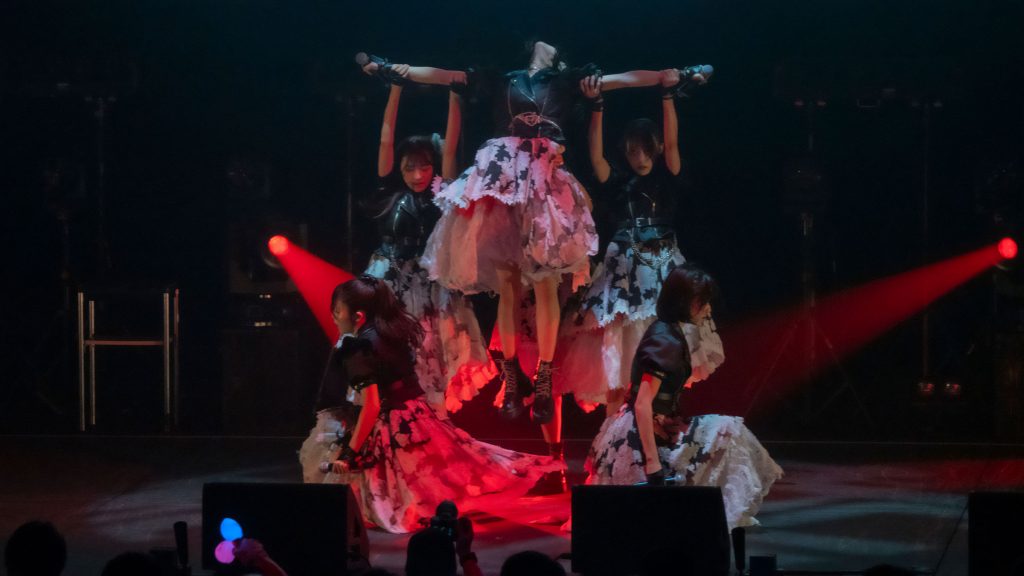 『AsIs 2nd YEAR ANNIVERSARY LIVE -Start line-』より