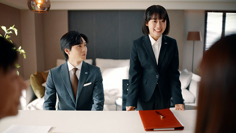 森七菜と坂東龍汰が出演する「株式会社プレサンス」の新CM「はじめて」篇