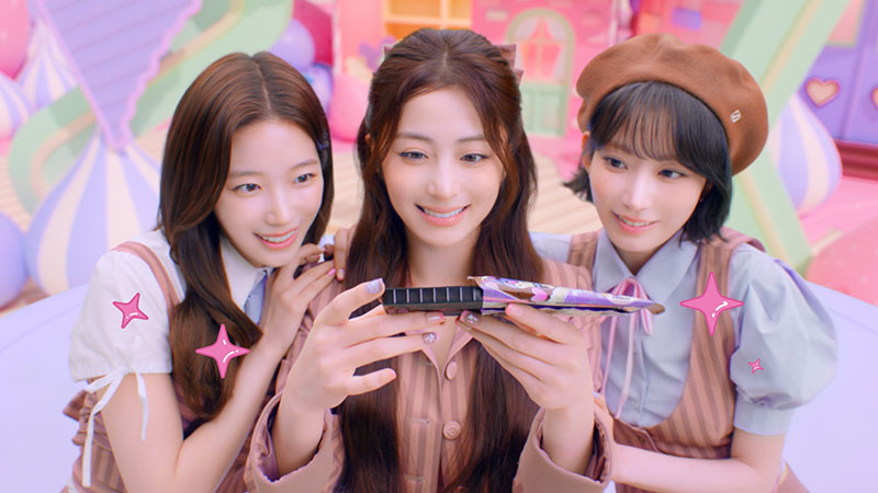 「LE SSERAFIM」が出演する『キャラパキ』新CMより