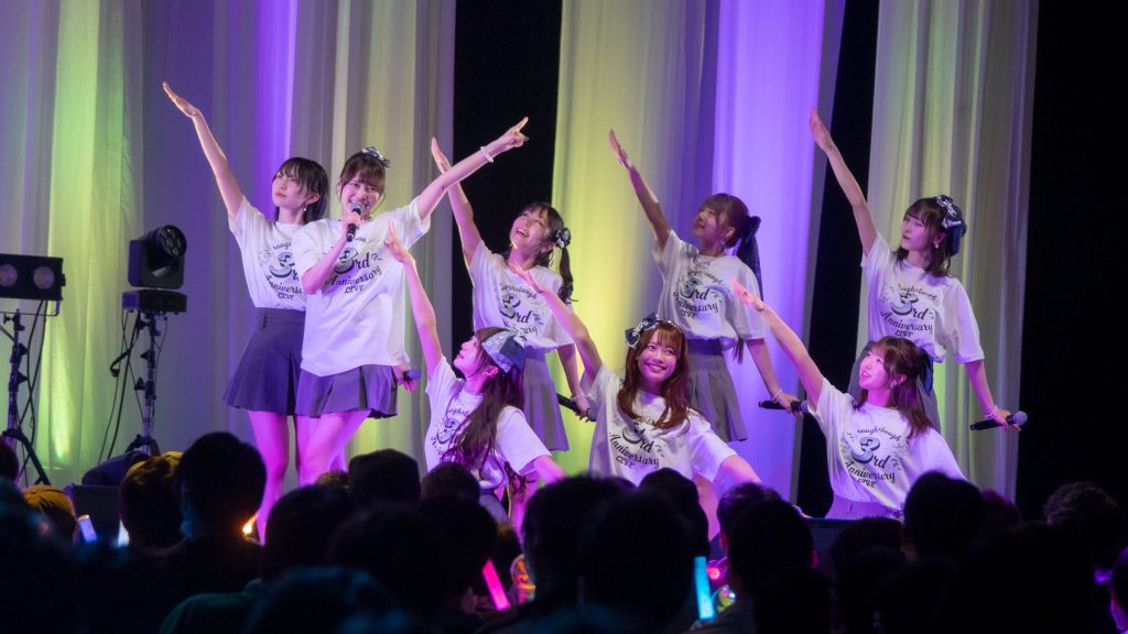 「ラフ×ラフ 3rd Anniversary LIVE」より