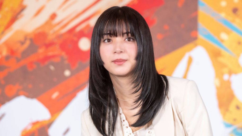 丸亀製麺の新商品『丸亀うどんメシ』TVCM発表会に出席した池田エライザ