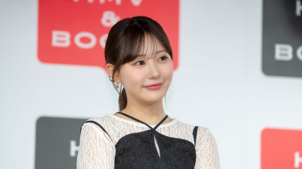 田中美久が3rd写真集『ぜんぶ、ほんと』発売記念取材会に出席