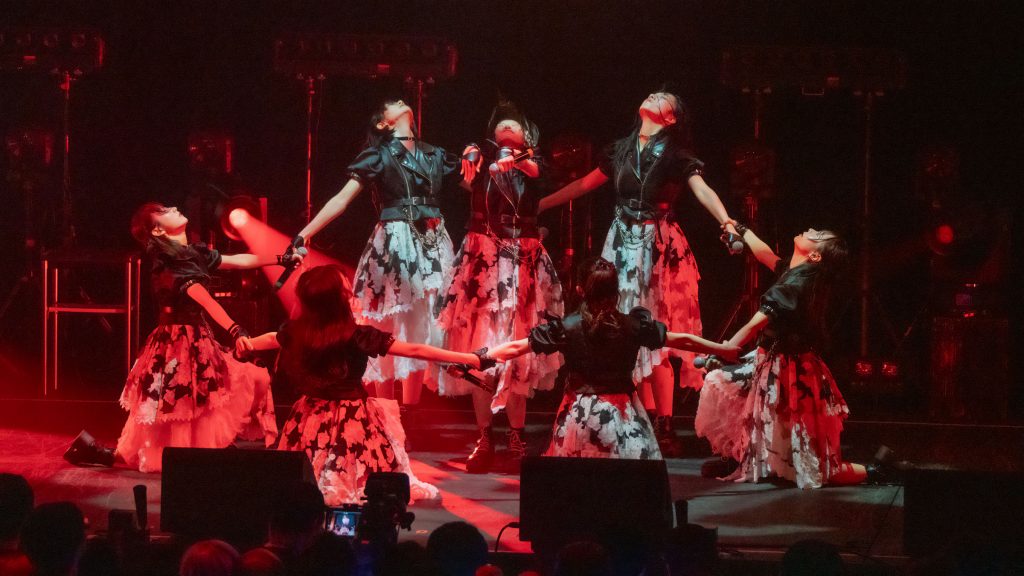 『AsIs 2nd YEAR ANNIVERSARY LIVE -Start line-』より