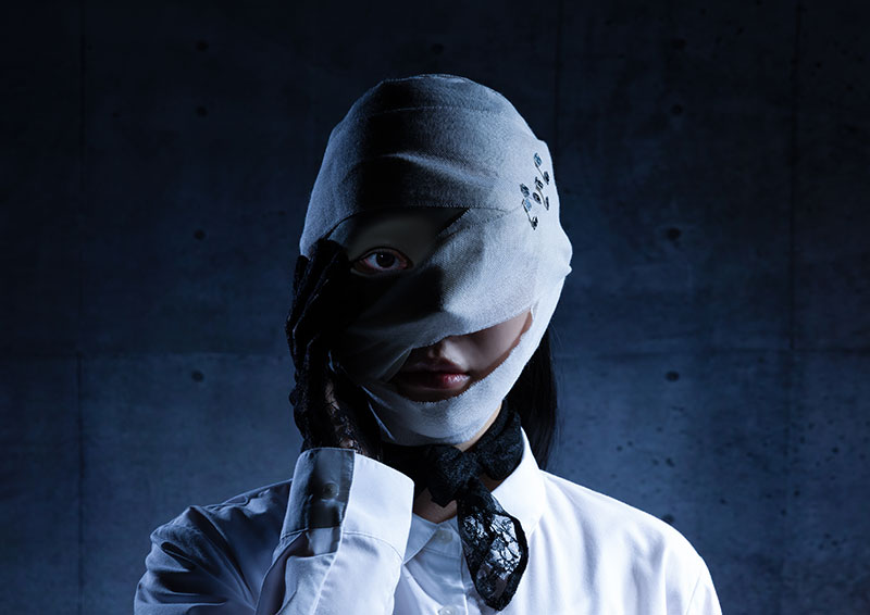 インパクト大のビジュアルが公開された『ディープリベンジ-顔を捨てた家政婦-』