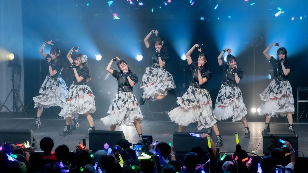 『AsIs 2nd YEAR ANNIVERSARY LIVE -Start line-』より