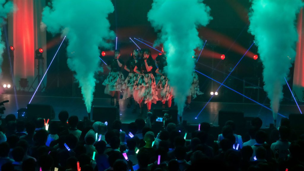 『AsIs 2nd YEAR ANNIVERSARY LIVE -Start line-』より