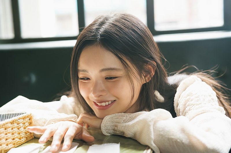 『週刊少年マガジン20号』巻末グラビアを飾る櫻坂46・浅井恋乃未