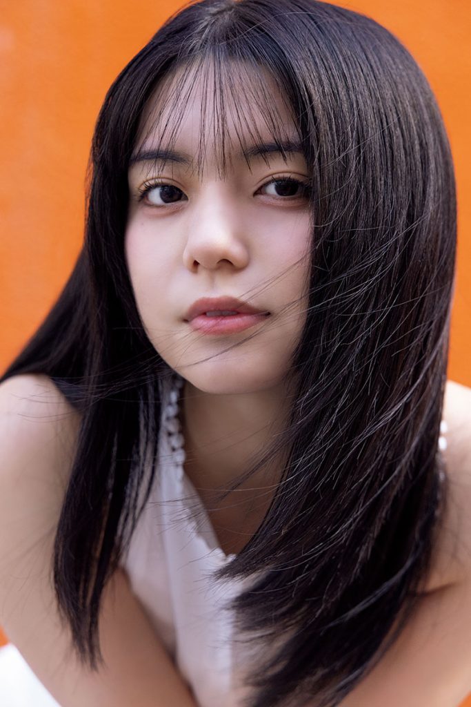 松島かのん2nd写真集『Surprise！』