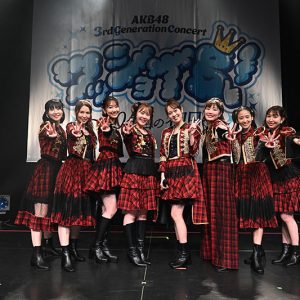AKB48 3期生、20年目の初日へ　旧overtureと涙がつないだ再会のステージ