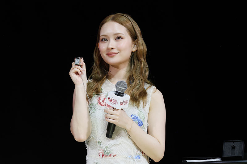 『MUSIC AWARDS JAPAN 2026』ノミネート作品発表会より畑芽育