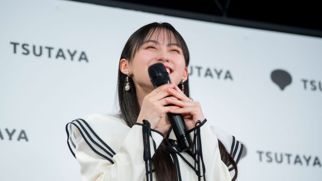 乃木坂46・川﨑桜が1st写真集『エチュード』発売記念取材会に出席