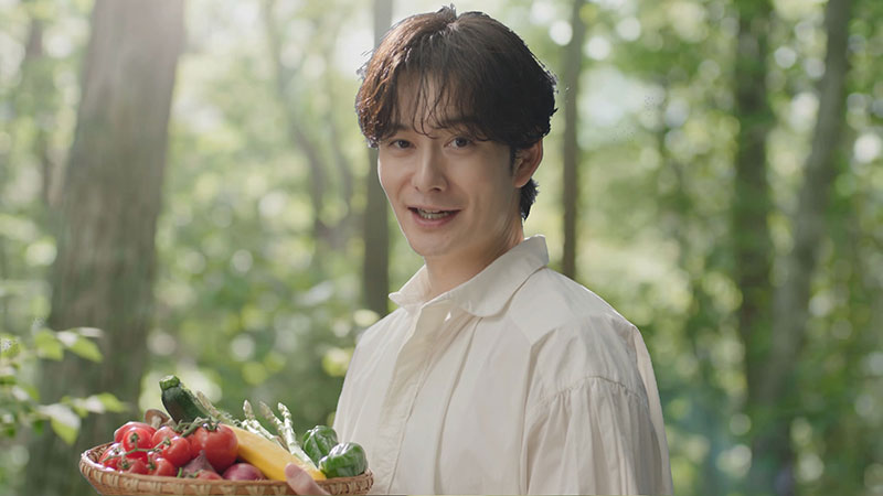 岡田将生が出演する『新ビオフェルミンS錠』の新CM「森のキッチン」篇より