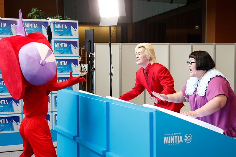 メイプル超合金が「ミンティアリフレッシュビート」PR発表会に出席