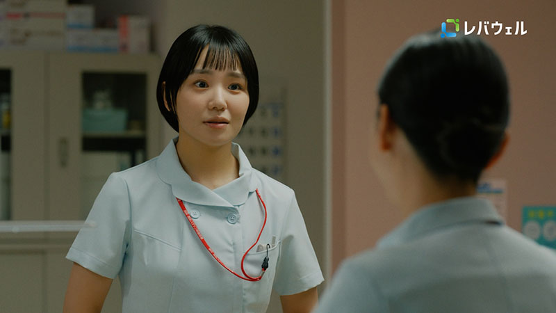 「レバウェル」新CM『身近な人の決断_看護』篇より
