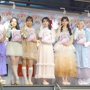 CANDY TUNE初の写真集、出来栄えは“3億点”「来年は4億点を目指して頑張ろうね」