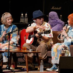 PUFFY30周年記念ライブ開催！奥田民生もサプライズ登場「30周年ってマジ？」
