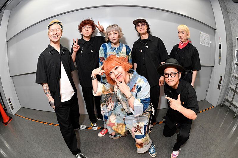 PUFFY 30th Anniversary Live『One Night "Birthday" Carnival』より
