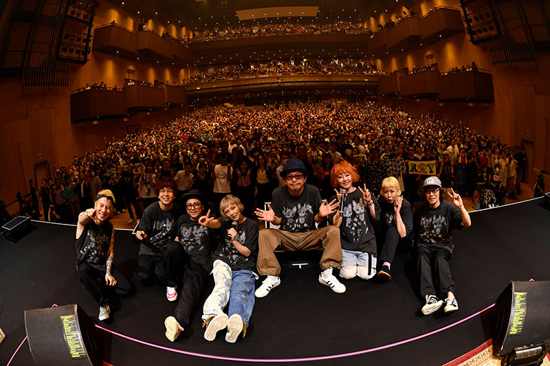 PUFFY 30th Anniversary Live『One Night "Birthday" Carnival』より