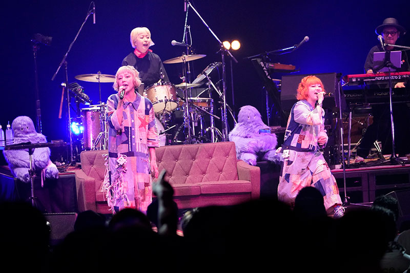 PUFFY 30th Anniversary Live『One Night "Birthday" Carnival』より