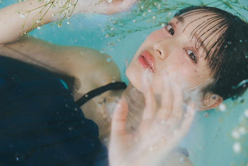 WHITE SCORPION ALLYデジタル写真集『Stunning』より