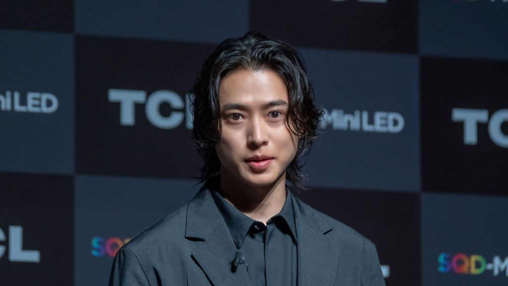 山﨑賢人が『TCL テレビ/モニター新商品＆新アンバサダー・新CM発表会』に出席