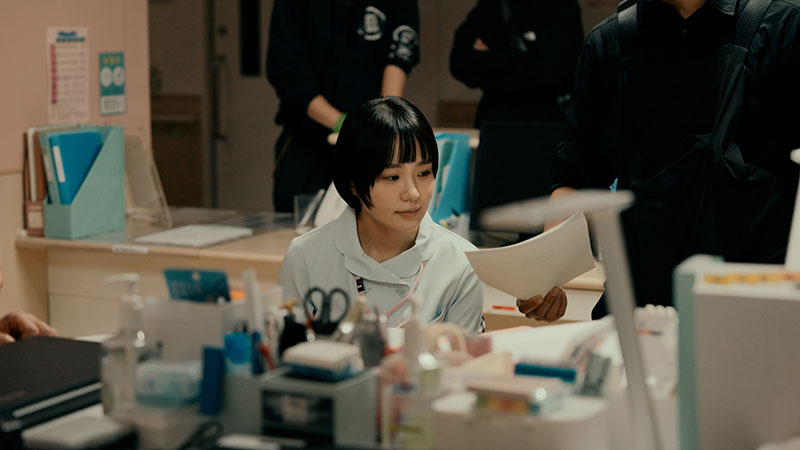「レバウェル」新CM『身近な人の決断_看護』篇より