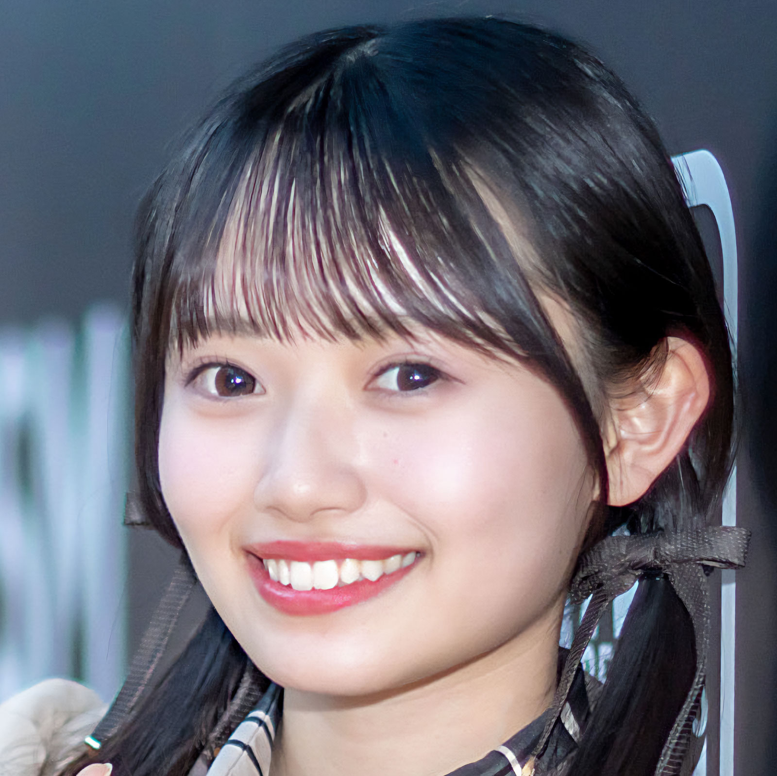 hanada_1600.jpg