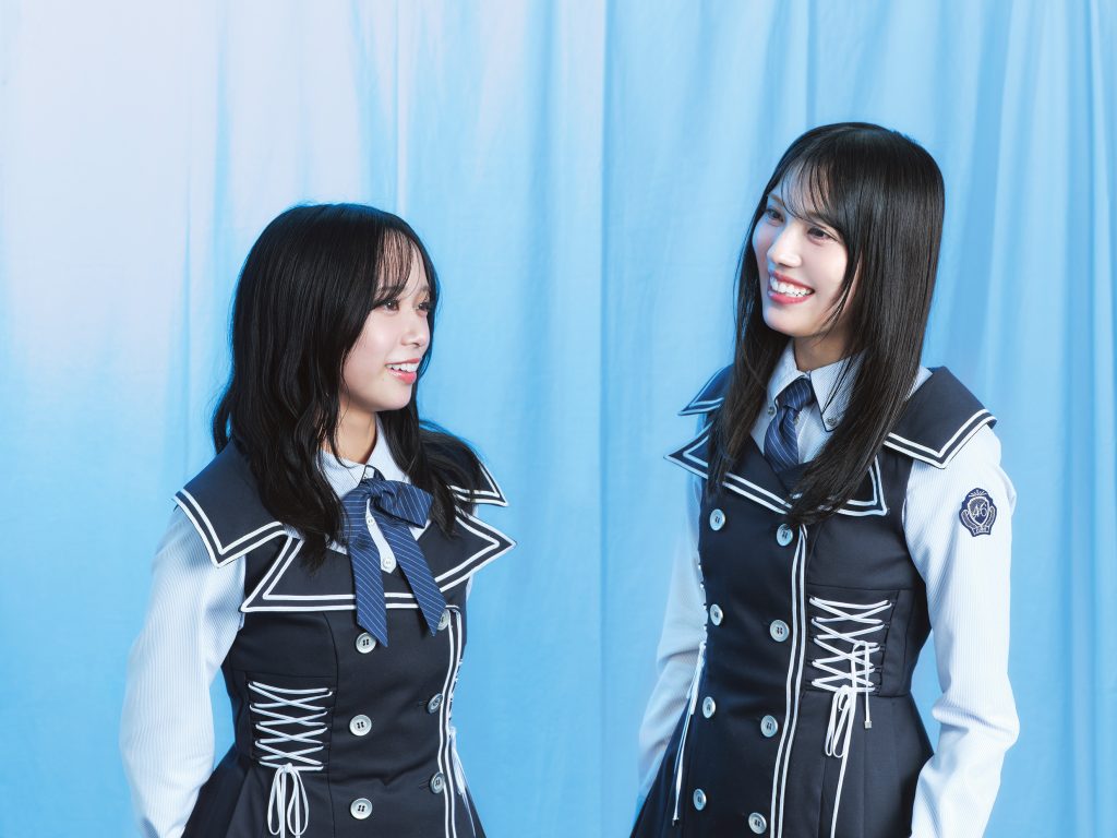 写真左から、日向坂46 森本茉莉と山口陽世