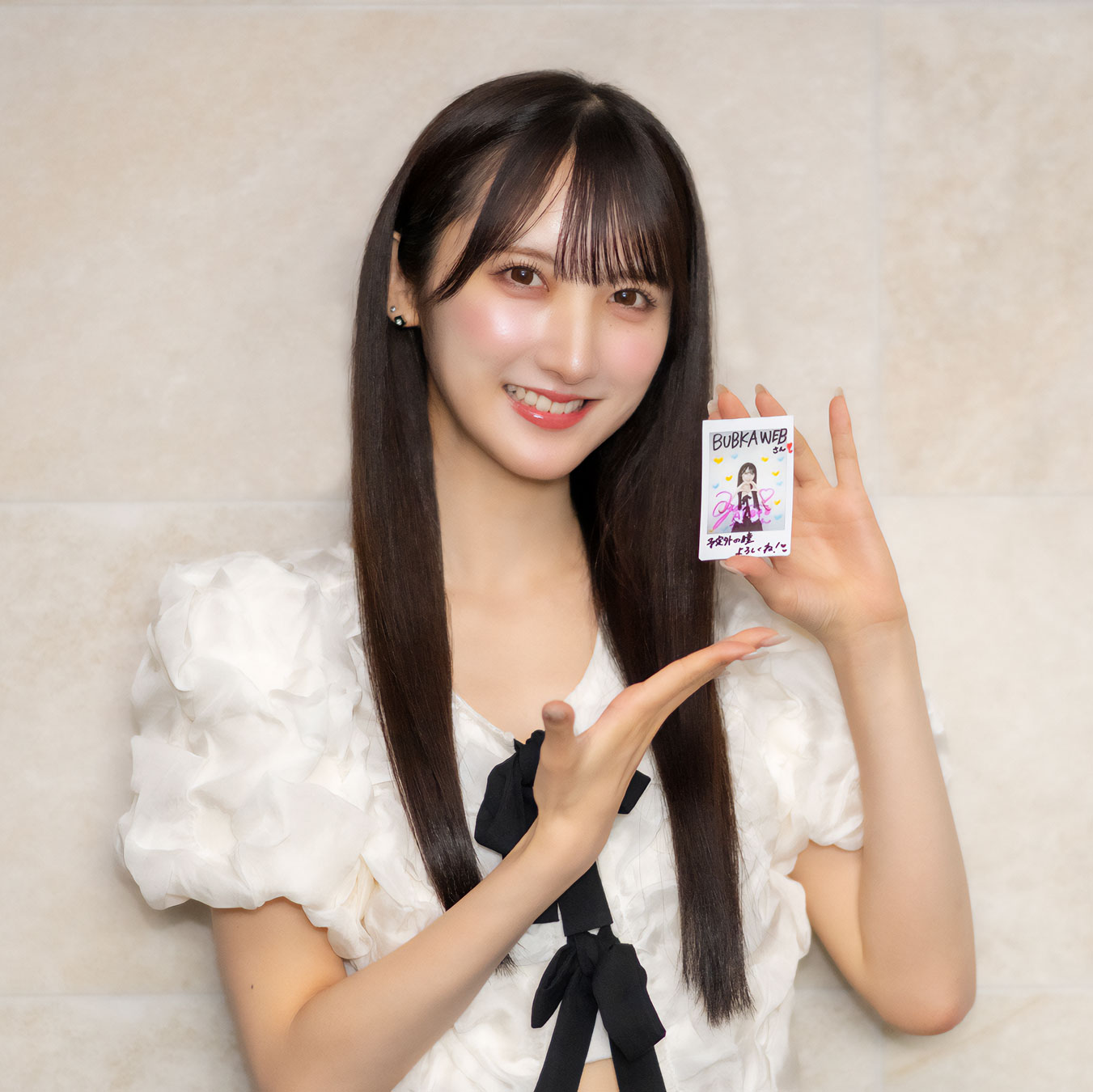 さ*き様 AKB48 長友彩海 春コン　チャンスくじ　Ｋ賞サイン入りチェキ プレゼント】AKB48・長友彩海さんのサイン入りチェキを1名様に！1st