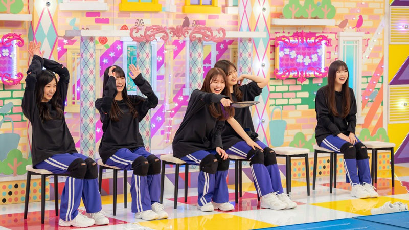 『乃木坂工事延長中』に出演する川端晃菜、瀬戸口心月、菅原咲月、柴田柚菜、小川彩