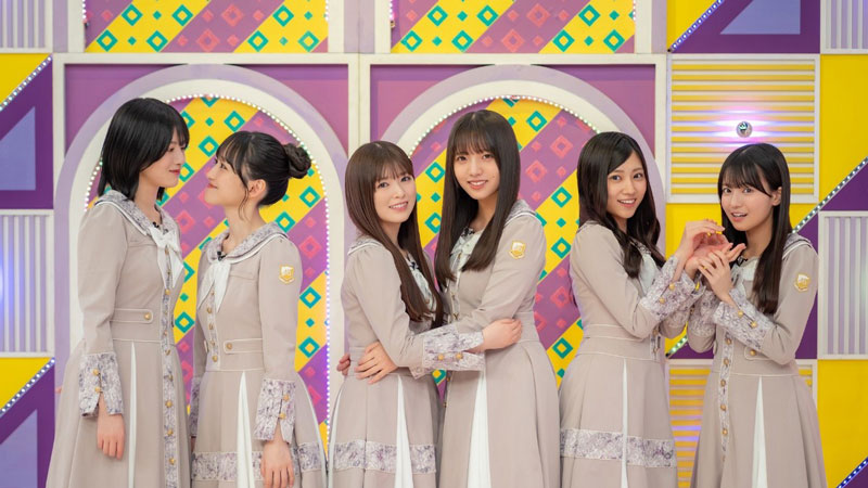 どういう状況？ 顔が近い林瑠奈と一ノ瀬美空