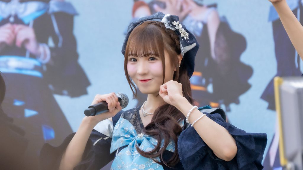 『ラフ×ラフ フリーライブ~1500人笑わせないと“夏”来ません!~』より