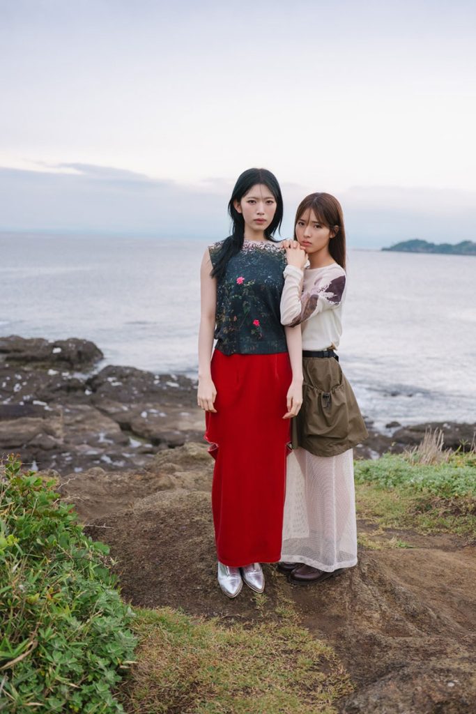 「B.L.T.2026年8月号」より櫻坂46中嶋優月と村山美羽