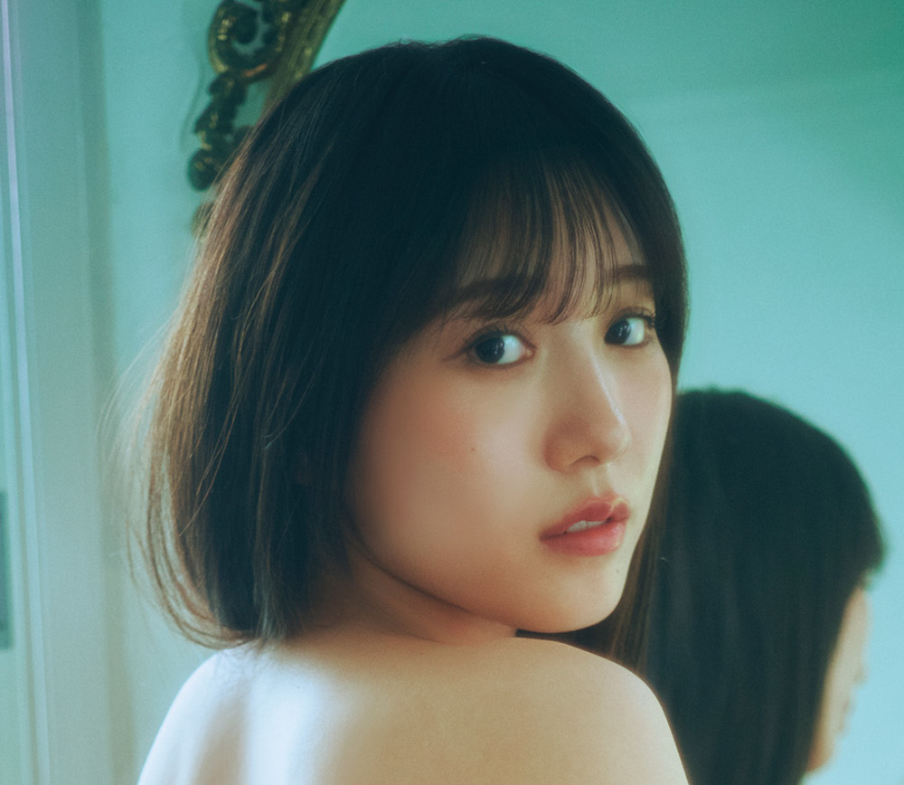 BUBKA8月号に登場している横野すみれ