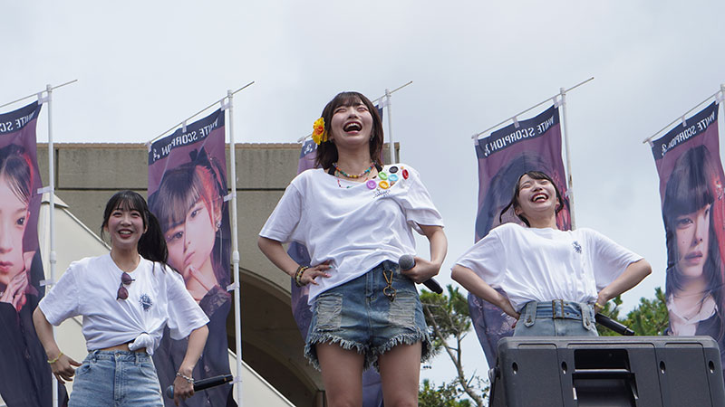 WHITE SCORPION海開きイベント「リアルBeach opening」より
