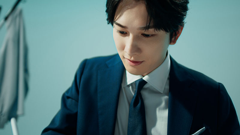 電子書籍リーダー「Kindle Scribe」新WEB CM「考える人は、書くを止めない篇」より