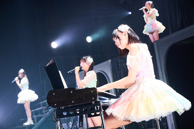 HKT48ライブツアー「HKT48 15th Anniversary Live Tour」より