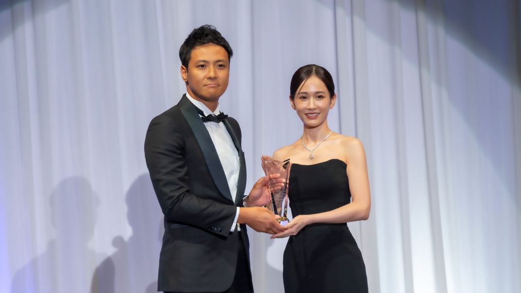 「第37回日本ジュエリーベストドレッサー賞」授賞式に出席した前田敦子